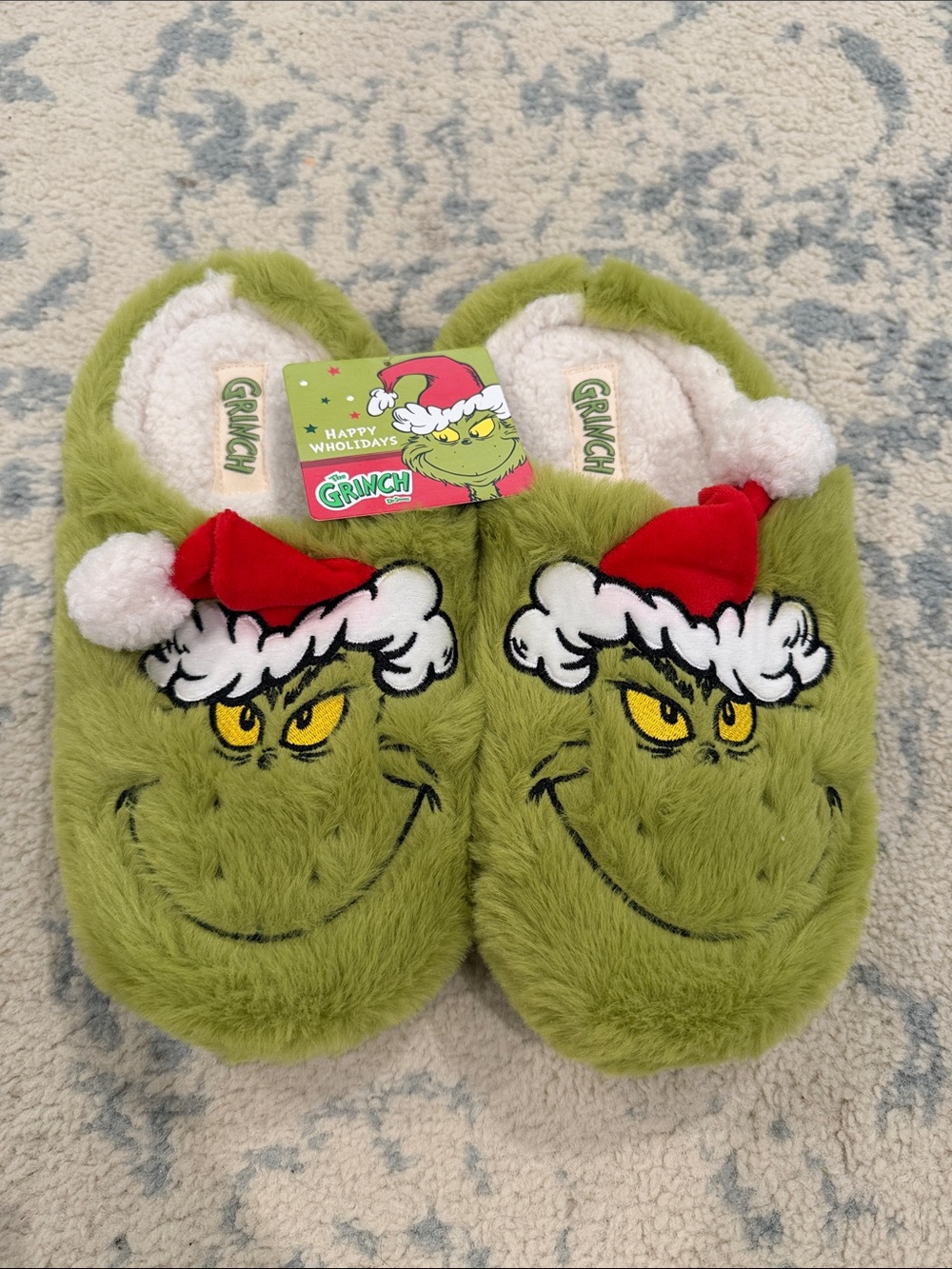 The Grinch Plush Women's Slippers - Green - Picture 1 of 3